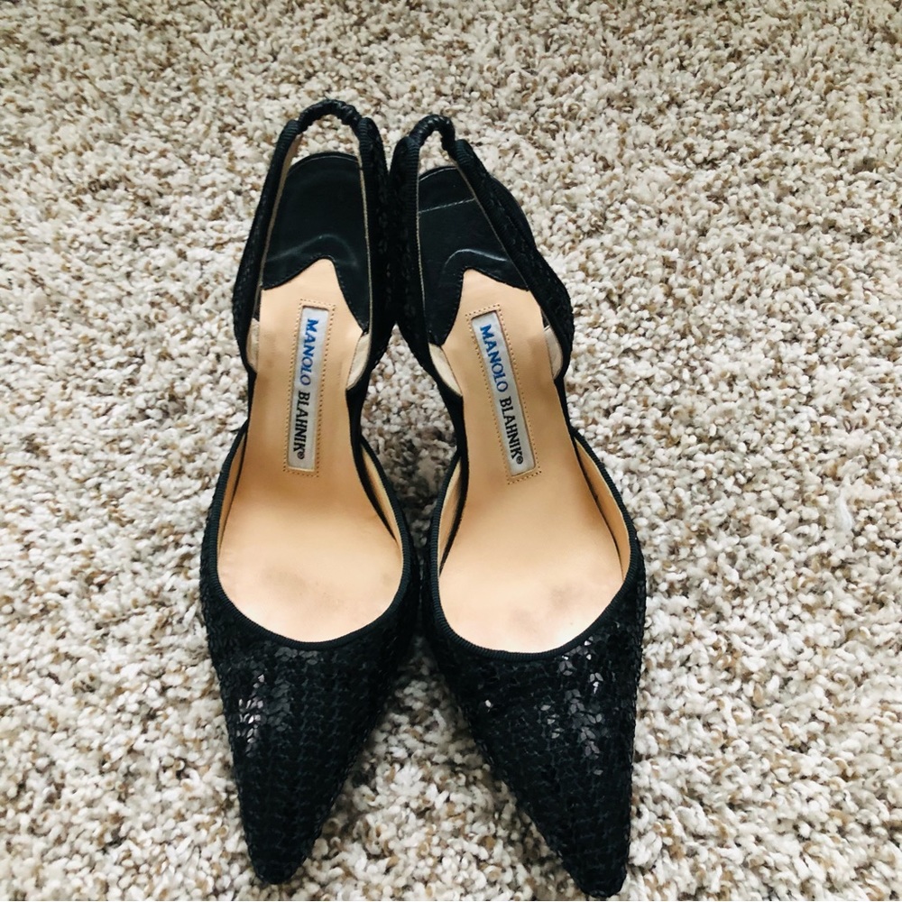 Manolo Blahnik Black Pointed-Toe Slingback Heels
